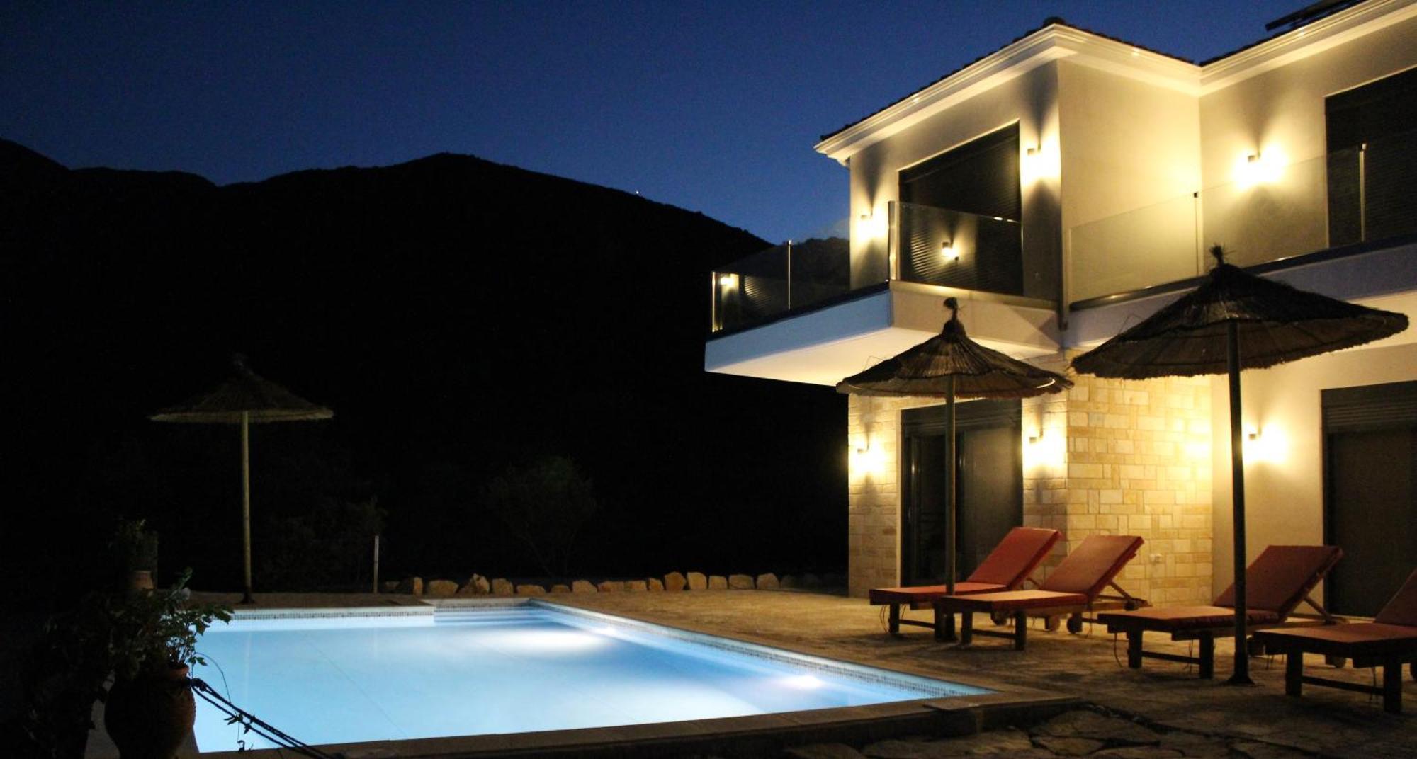 Villa Maura-Lefkada Nydri  Buitenkant foto